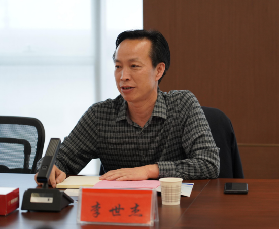 11.10西平縣考察團蒞臨市產業集團考察交流(1)433.png 11.10西平縣考察團蒞臨市產業集團考察交流(1)433.png