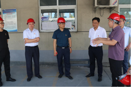 駐馬店市涉案礦產資源企業托管工作組舉辦能力作風建設主題黨課暨集體廉政談話會 新聞稿 6.221179.png 駐馬店市涉案礦產資源企業托管工作組舉辦能力作風建設主題黨課暨集體廉政談話會 新聞稿 6.221179.png