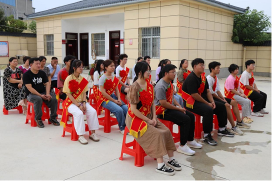 8.28黃淮建工舉行2023年度“金秋助學 助力夢想啟航”活動183.png