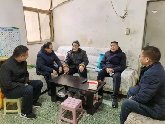 新春送溫暖 慰問暖人心—產業集團活動新聞稿0205(1)(3)190.png 新春送溫暖 慰問暖人心—產業集團活動新聞稿0205(1)(3)190.png